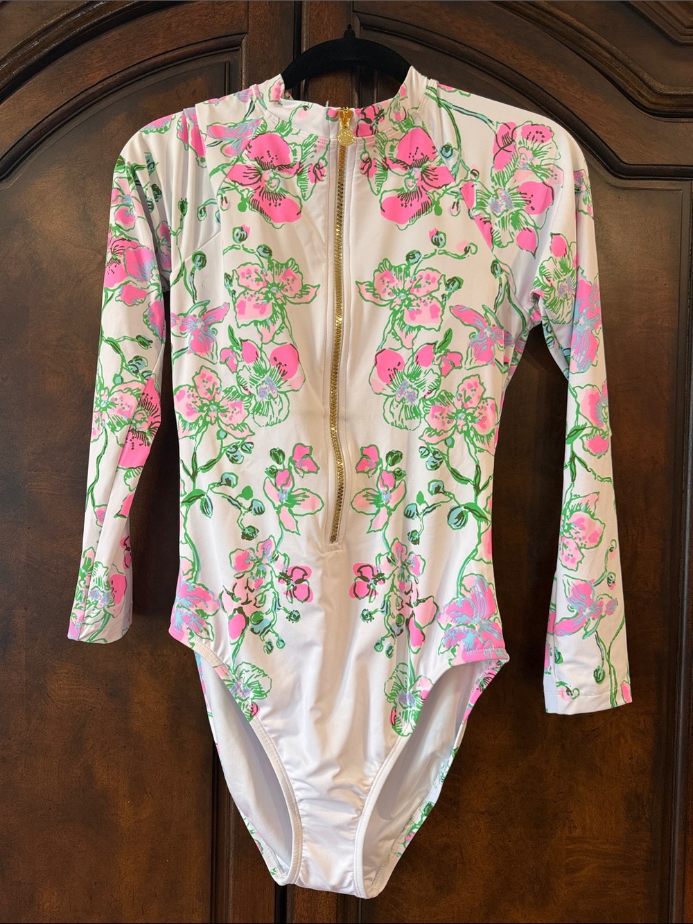 Lily Pulitzer NWT One Piece Rashguard Swimsuit - - -Size 10